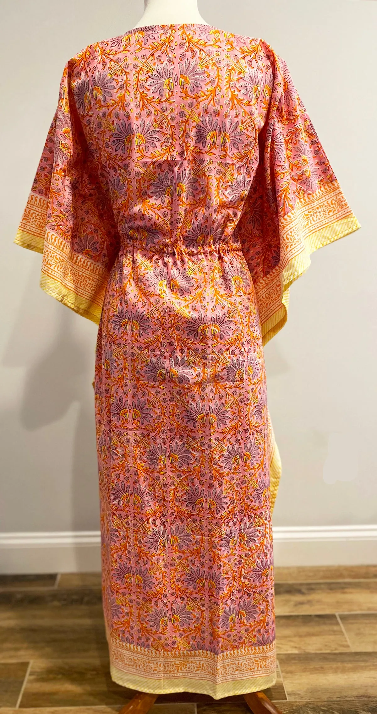 Border Print Long Kaftan | Pink