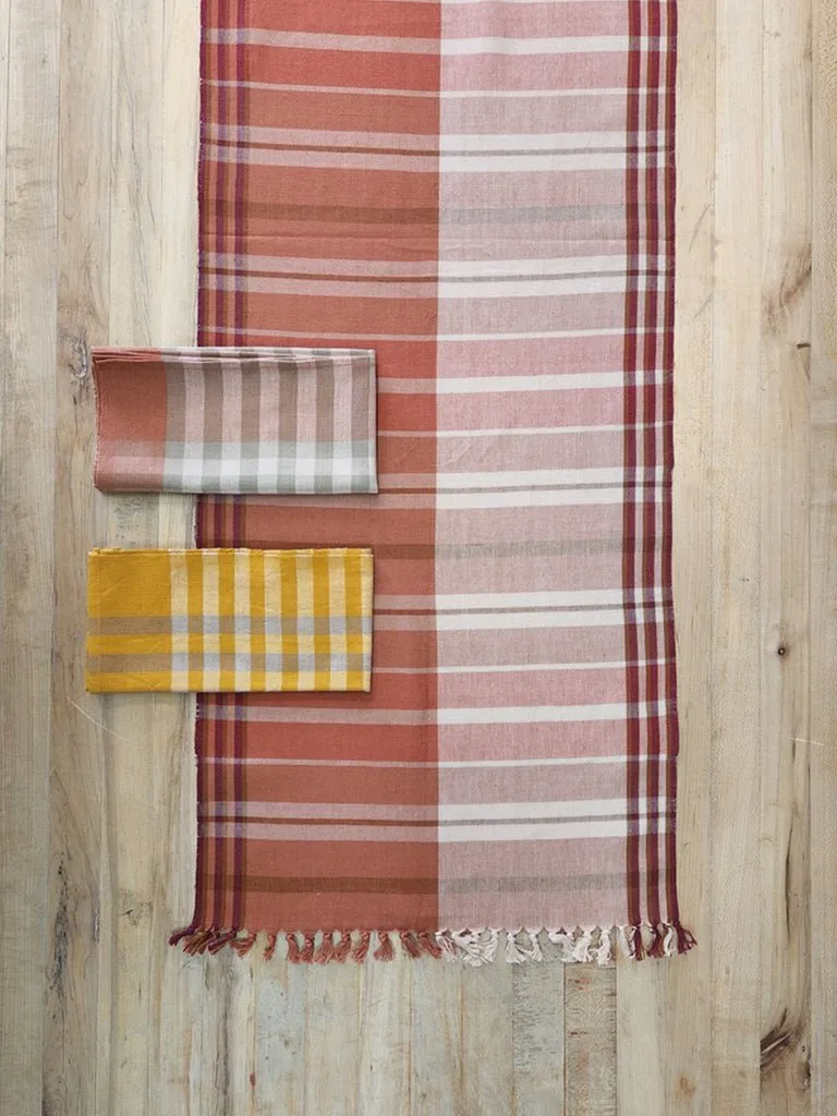 Flip Table Runner