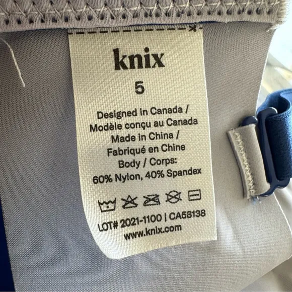 Knix Evolution Bra Size 5 Unpadded Wireless Reversible