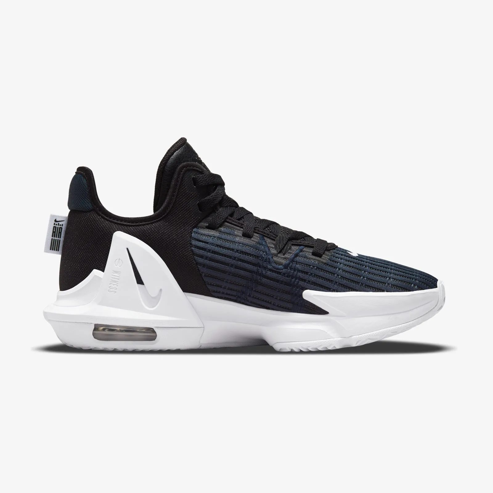 LeBron Witness 6 - Black