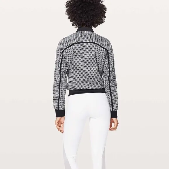 Lululemon Reversible Bomb Around Jacket size 10