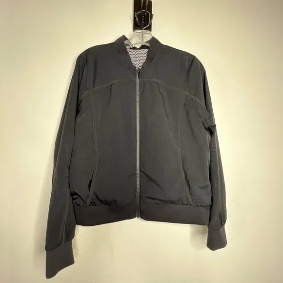 Lululemon Reversible Bomb Around Jacket size 10