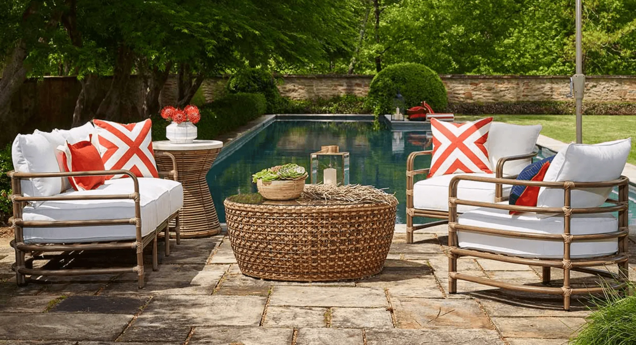 Monaco Lounge Chair - Barrel Back