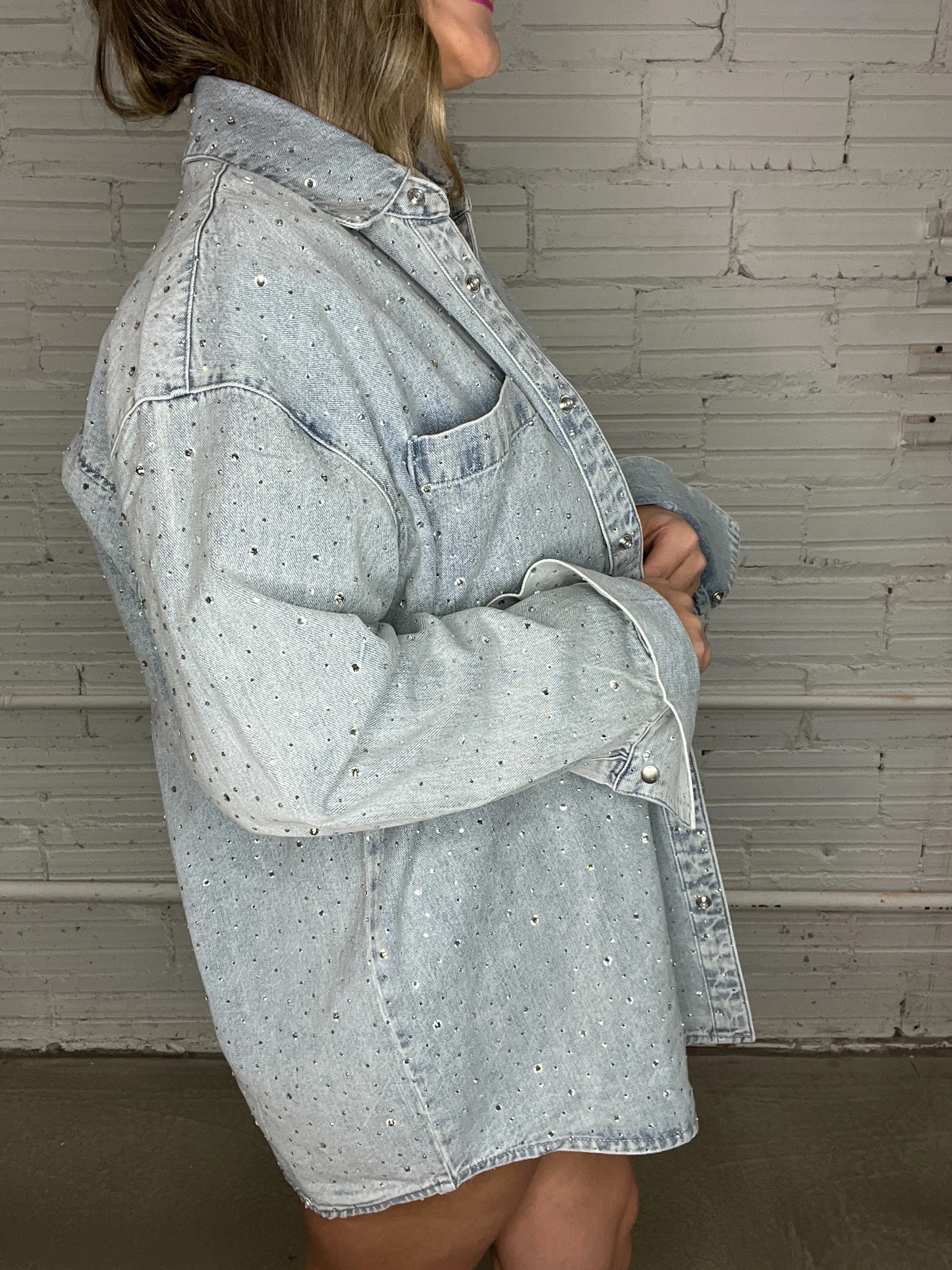 {Mumu} Lincoln Shirt Jacket - Embellished Light Indigo