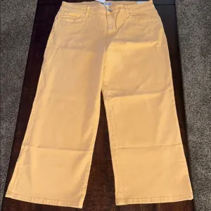 NWT Kut from the Kloth high rise Charlotte culotte sz 14 Papaya wide leg  denim