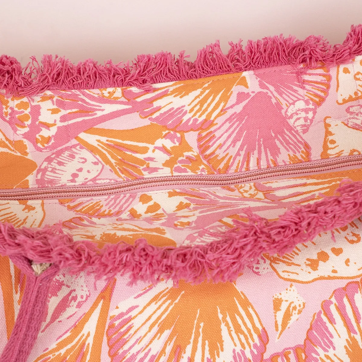 Sanibel Fringe Tote in Pink