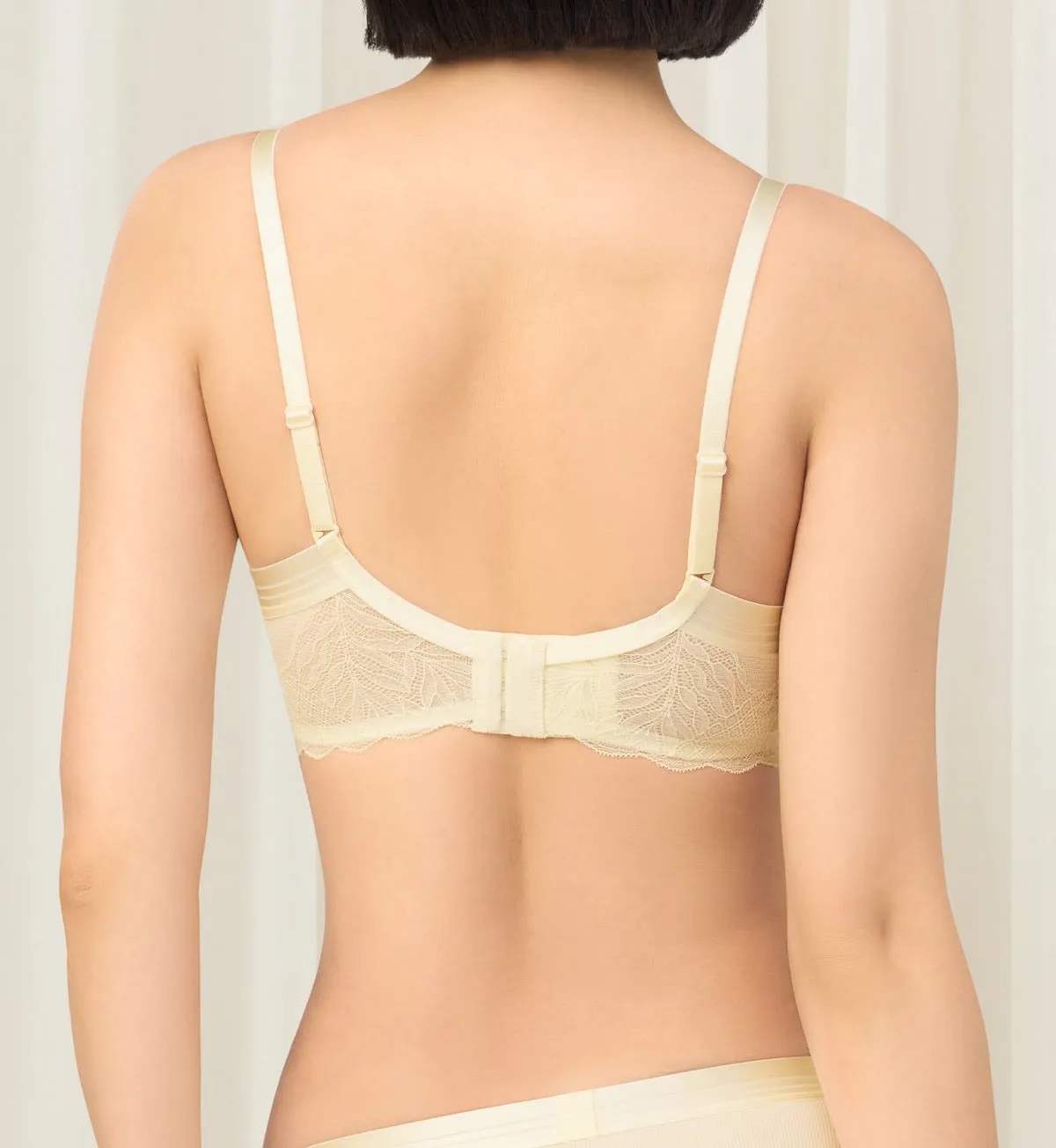 Tri-Air Lite Wired Push Up Deep V Bra