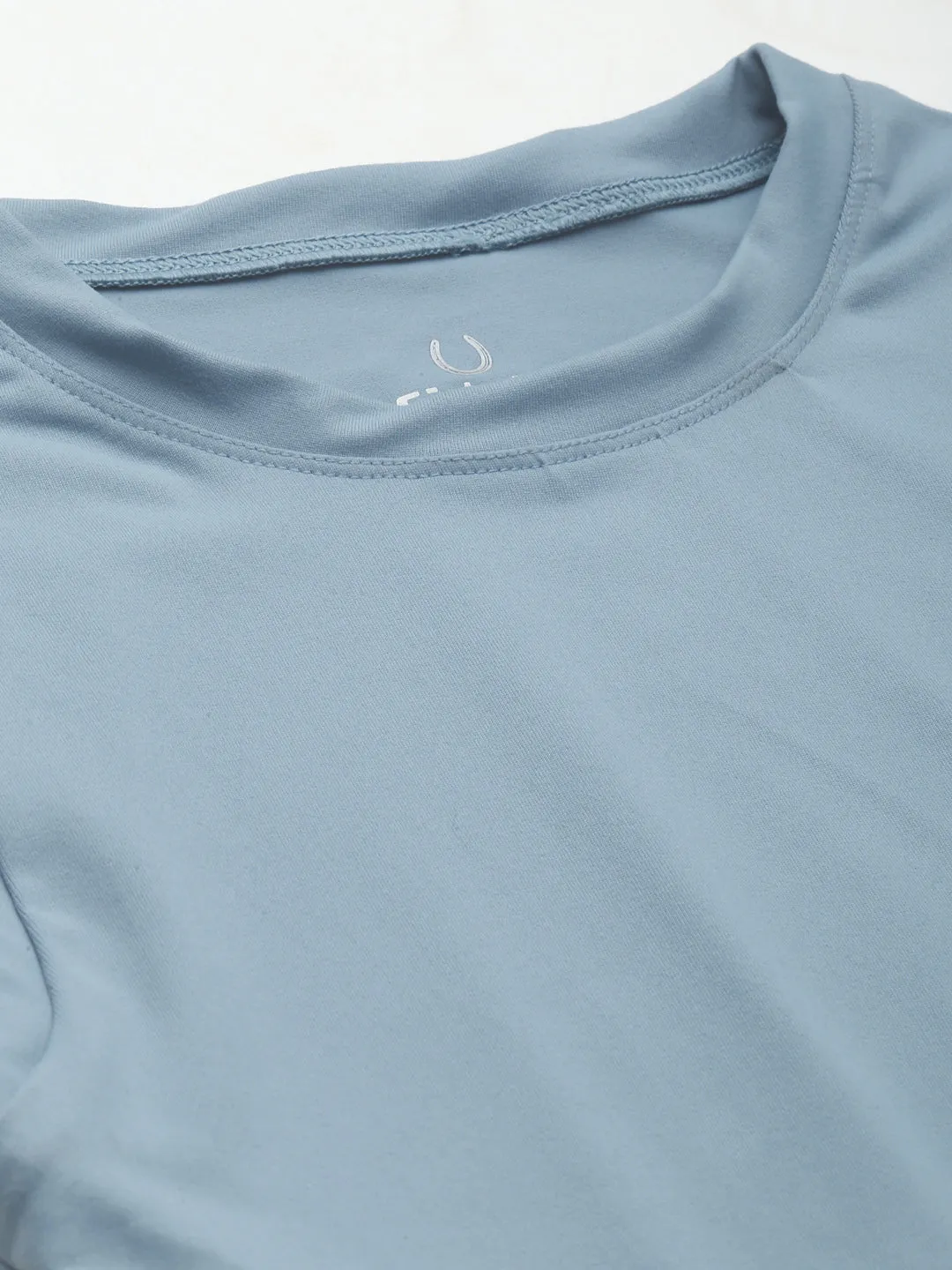 Women's Blue Solid Slim Fit Quick Dry Training Crop T-shirt