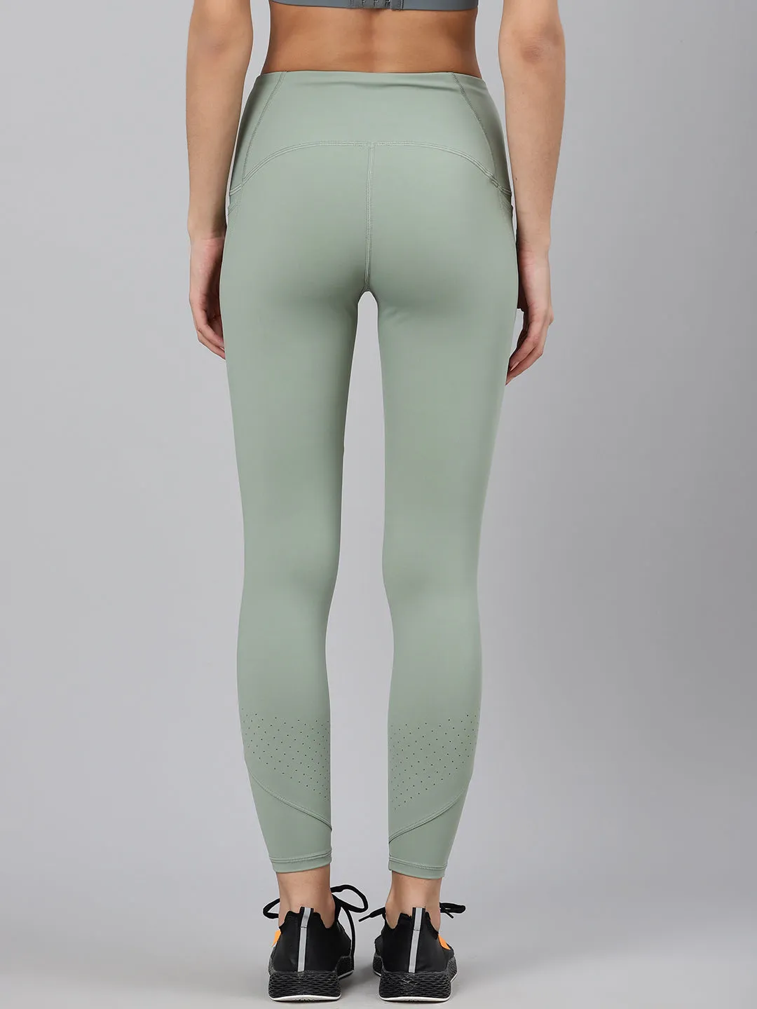 Women's Green Self Design Quick Dry Cropped Training Tights